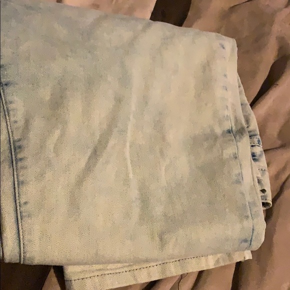 Jean 24W - Picture 5 of 5